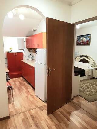 Апартаменты Apartments on Vorontsovskaya Херсон Апартаменты-21